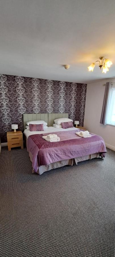 The Paddocks Hotel ซีมอนด์สยาต ภายนอก รูปภาพ