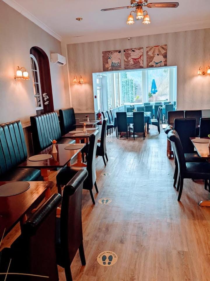 The Paddocks Hotel ซีมอนด์สยาต ภายนอก รูปภาพ